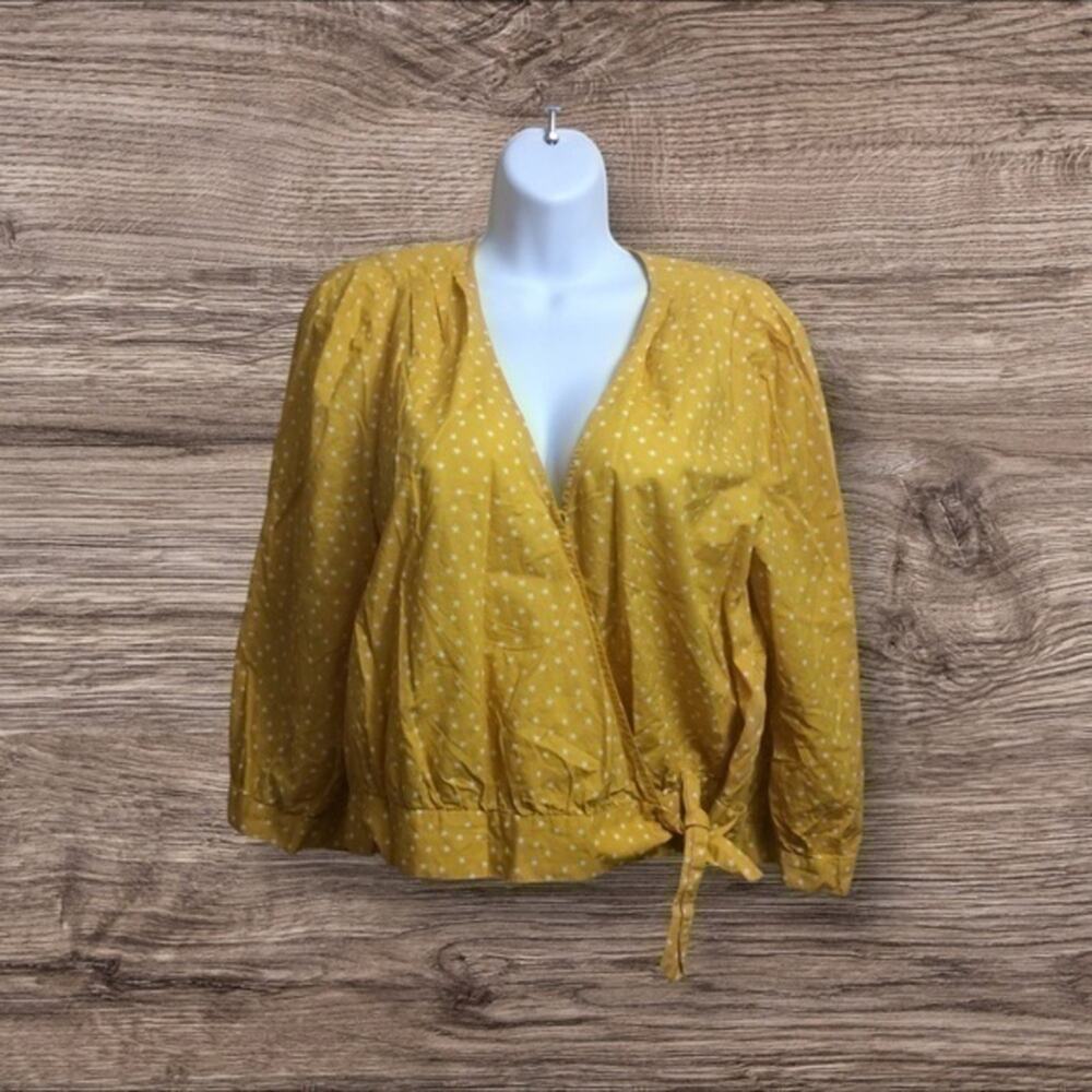 Madewell yellow star print crop top wrap V-neck blouse. Large.